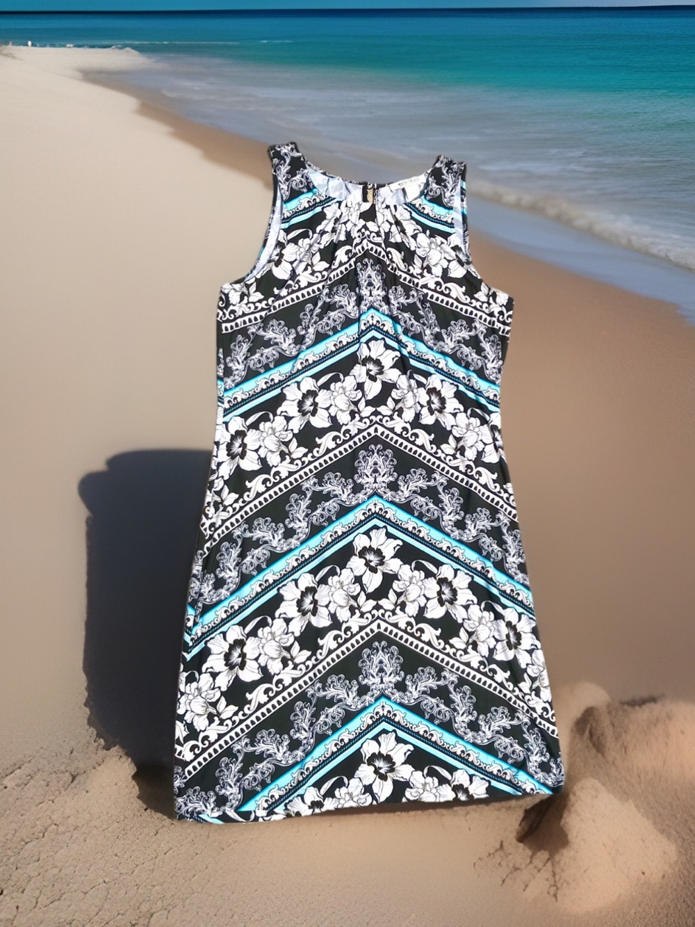 White House Black Market Floral Shift Dress S Black White blue Pleats Resort EUC
